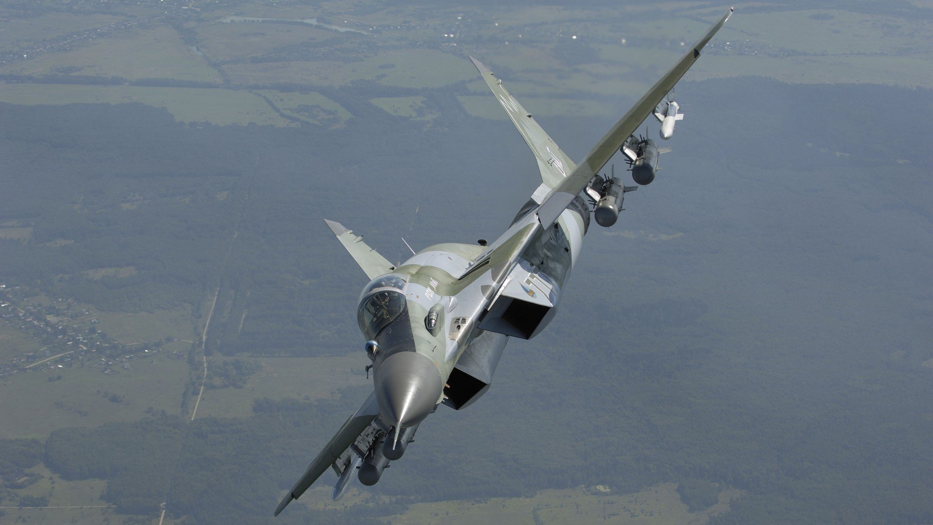 足球青训跨区域交流营激发潜力选手涌现，足球青训城市