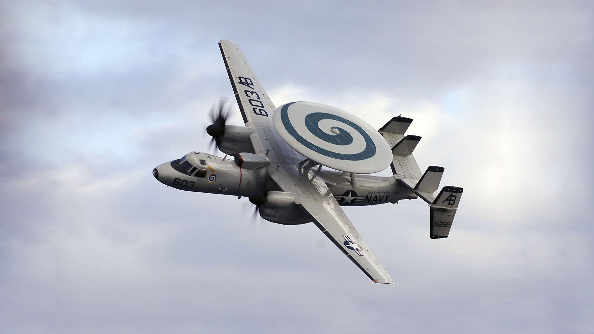 爱游戏 电竞-美国小将乌兰多奋力一搏，乌兰 美国